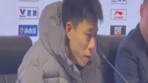 激情对决！连续两场辉煌胜利，浙江德比战火重燃，焦点对决不容错过！